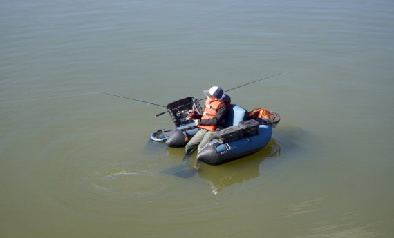 Open Float Tube Carnassier