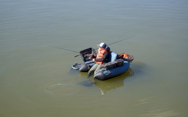 Open Float Tube Carnassier